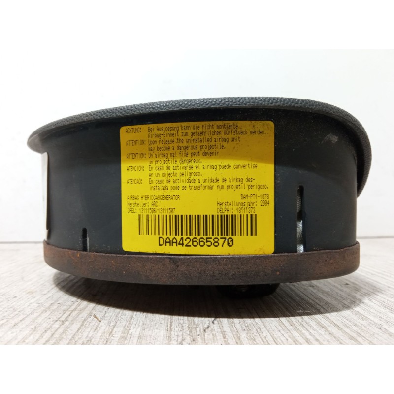 Recambio de airbag volante para opel corsa c (x01) 1.2 twinport (f08, f68) referencia OEM IAM 18111373  