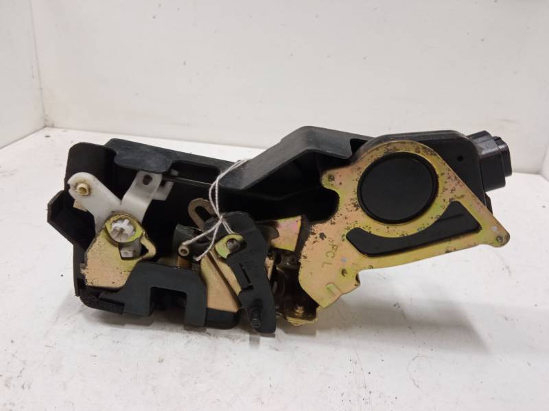 CERRADURA PUERTA TRASERA IZQUIERDA 