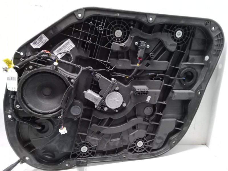 Recambio de elevalunas electrico trasero derecho para kia carens iv 1.6 gdi referencia OEM IAM   