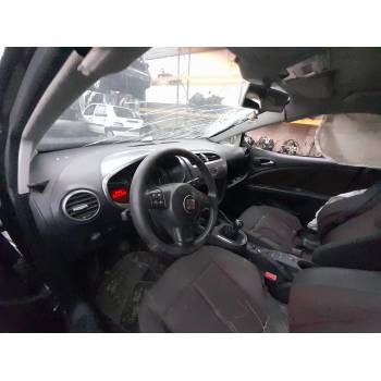 SEAT LEON (1P1)