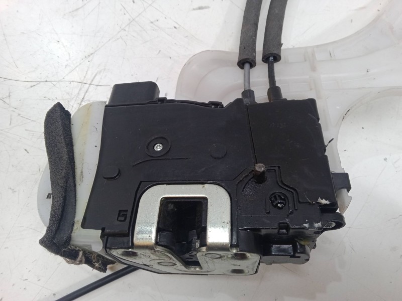 Recambio de cerradura puerta trasera izquierda para hyundai ix35 (lm, el, elh) 1.6 referencia OEM IAM   