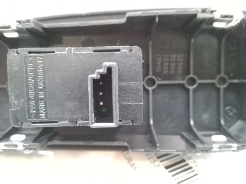 Recambio de mando elevalunas delantero derecho para bmw 1 (e87) 116 i referencia OEM IAM   