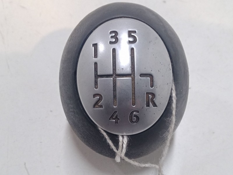 Recambio de pomo palanca cambio para renault megane scenic (ja0/1_) 1.4 i (ja0e) referencia OEM IAM   