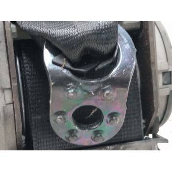 CINTURON SEGURIDAD TRASERO DERECHO 