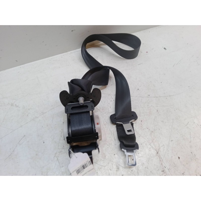 Recambio de cinturon seguridad trasero central para citroën c4 grand picasso ii (da_, de_) 2.0 bluehdi 150 referencia OEM IAM   