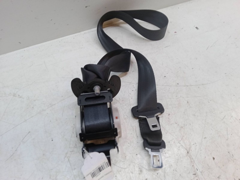 Recambio de cinturon seguridad trasero central para citroën c4 grand picasso ii (da_, de_) 2.0 bluehdi 150 referencia OEM IAM   