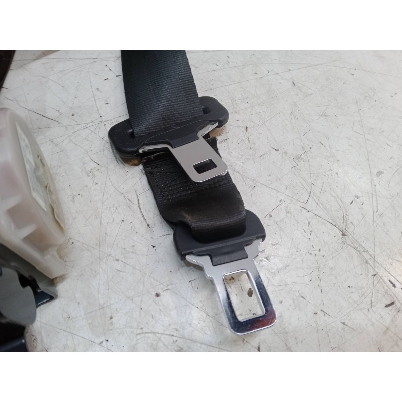 Recambio de cinturon seguridad trasero central para citroën c4 grand picasso ii (da_, de_) 2.0 bluehdi 150 referencia OEM IAM   