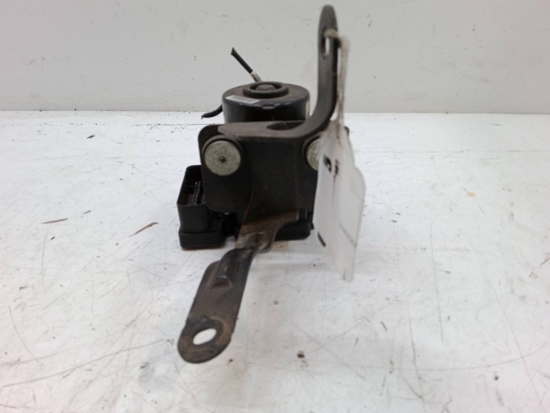 Recambio de abs para ford fiesta vi (cb1, ccn) 1.6 tdci referencia OEM IAM 06210955813  28570059023