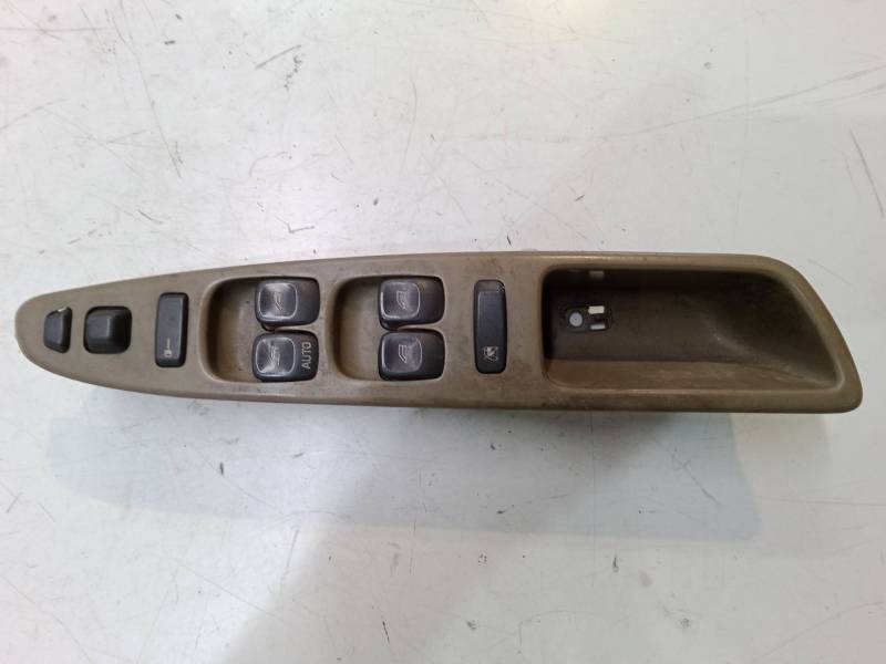 MANDO ELEVALUNAS DELANTERO IZQUIERDO 30638695 03W411