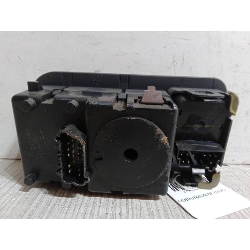 Recambio de conmutador de luces para chrysler voyager iv (rg, rs) 2.5 crd referencia OEM IAM 0YC311DVAA   Recambio de conmutador de luces para chrysler voyager iv (rg, rs) 2.5 crd referencia OEM IAM 0YC311DVAA