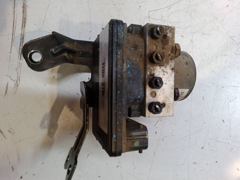 Recambio de abs para hyundai ix35 (lm, el, elh) 1.6 referencia OEM IAM 589202Y610  80BH60130100