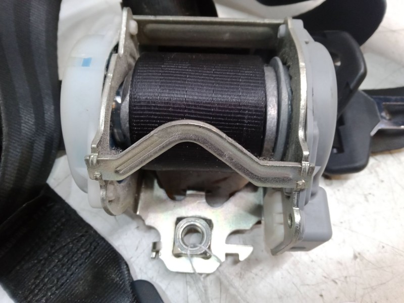 Recambio de cinturon seguridad trasero izquierdo para citroën c4 grand picasso ii (da_, de_) 2.0 bluehdi 150 referencia OEM IAM 