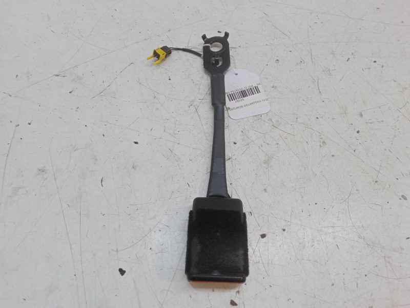 Recambio de anclaje cinturon delantero izquierdo para citroën c4 grand picasso ii (da_, de_) 2.0 bluehdi 150 referencia OEM IAM 