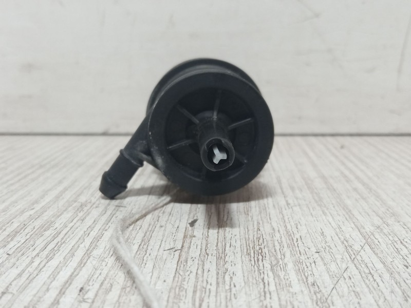 Recambio de bomba limpiaparabrisas para mercedes-benz clase e (w210) e 220 d referencia OEM IAM   