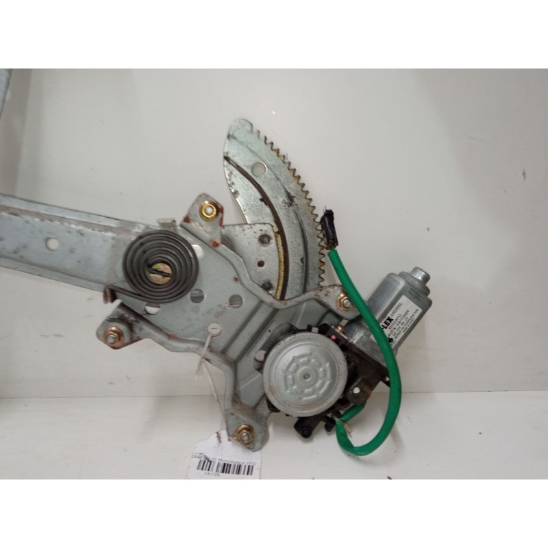 Recambio de elevalunas electrico delantero izquierdo para kia carens ii monospace (fj) 2.0 crdi referencia OEM IAM   