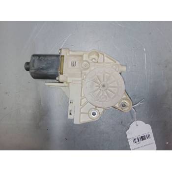 MOTOR ELEVALUNA DELANTERO IZQUIERDO 