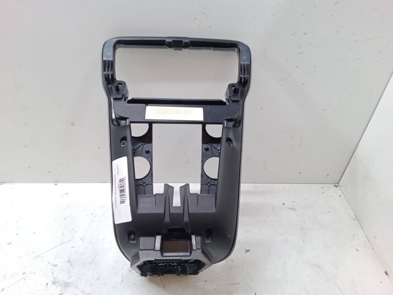 Recambio de consola central superior para volvo v40 hatchback (525) d2 referencia OEM IAM 31306725  