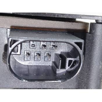 CERRADURA PUERTA DELANTERA DERECHA 