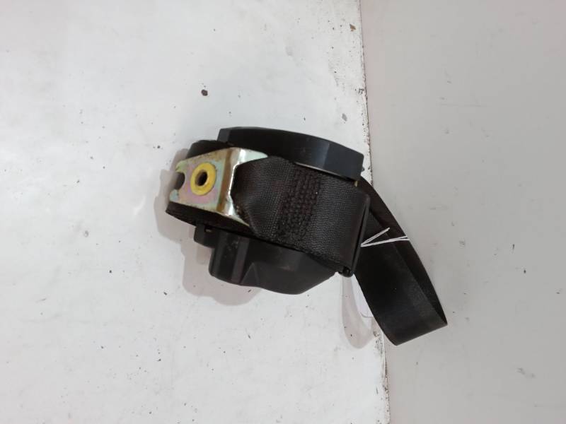 CINTURON SEGURIDAD TRASERO DERECHO 