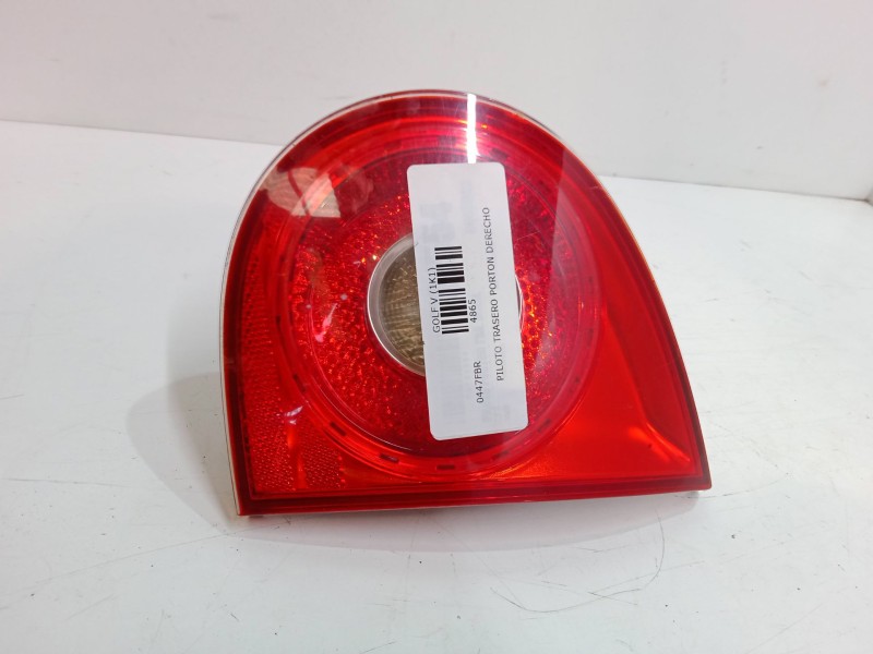 Recambio de piloto trasero porton derecho para volkswagen golf v (1k1) 1.9 tdi referencia OEM IAM   