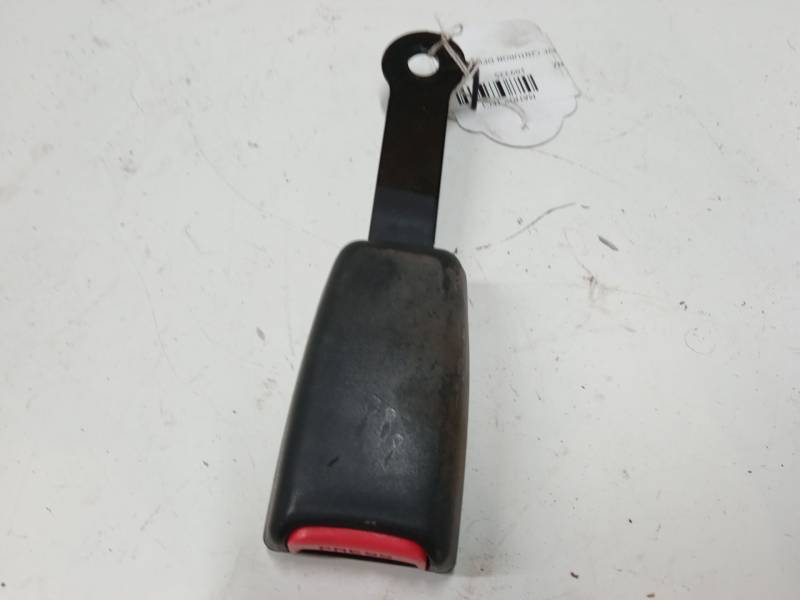 ANCLAJE CINTURON DELANTERO DERECHO 