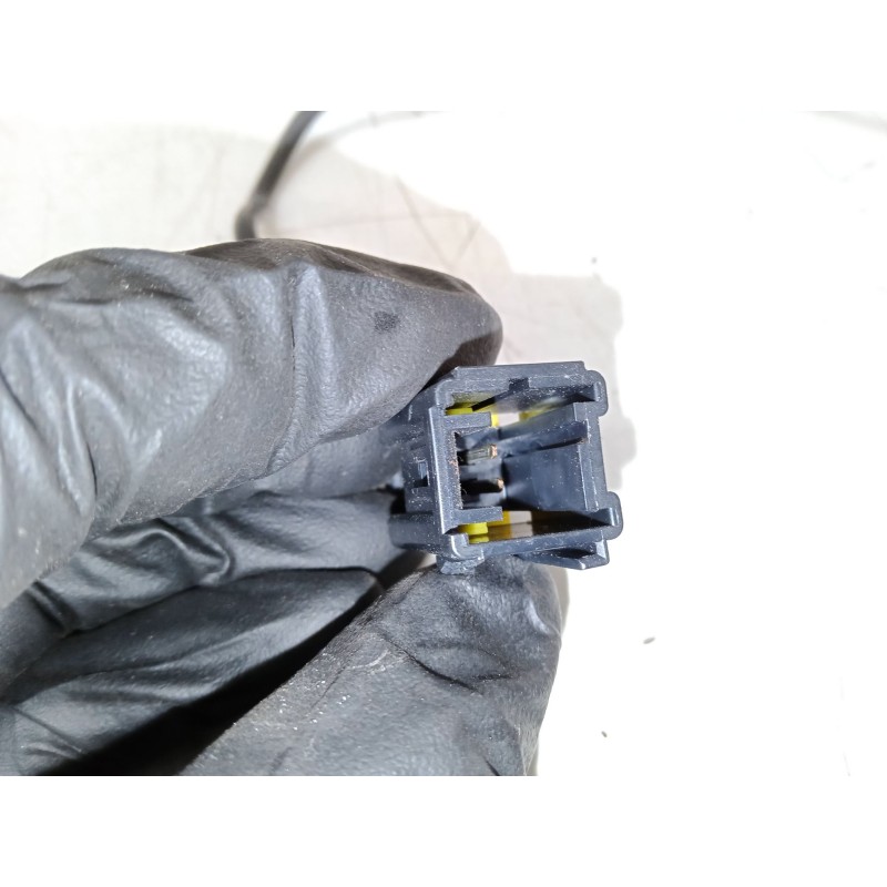 Recambio de anclaje cinturon trasero derecho para citroën c4 grand picasso ii (da_, de_) 2.0 bluehdi 150 referencia OEM IAM   