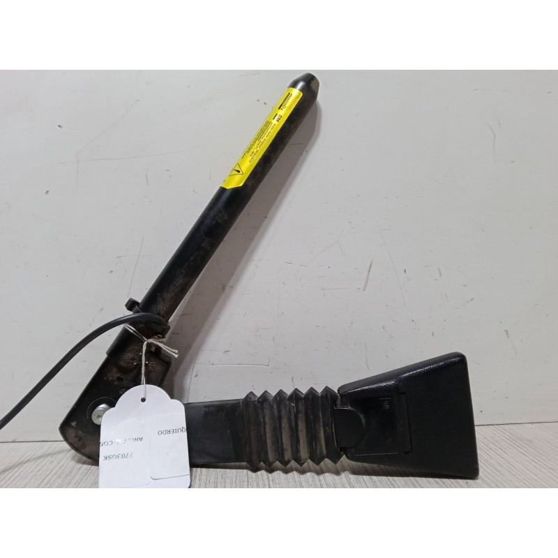 Recambio de anclaje con pretensor delantero izquierdo para opel combo tour 1.3 cdti 16v referencia OEM IAM   