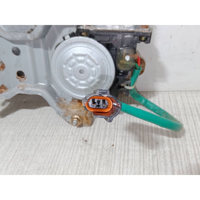 Recambio de elevalunas electrico trasero izquierdo para kia carens ii monospace (fj) 2.0 crdi referencia OEM IAM OK2FA-59/7356Y 