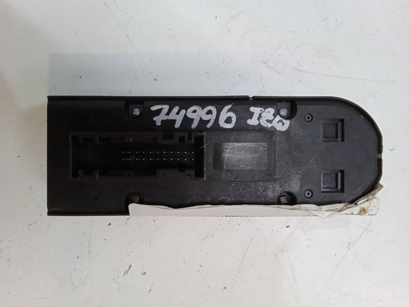 Recambio de mando elevalunas delantero izquierdo para opel tigra twintop (x04) 1.4 (r97) referencia OEM IAM   