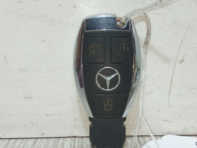 Recambio de llave de contacto para mercedes-benz clase e (w210) e 220 d referencia OEM IAM   