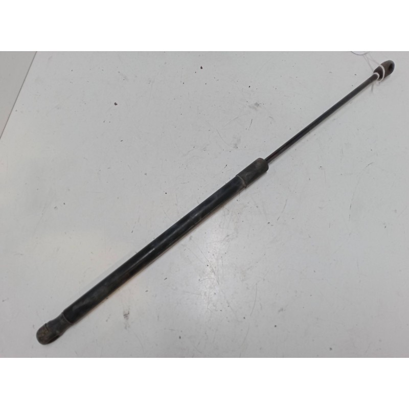 Recambio de amortiguadores capo para opel astra h gtc (a04) 2.0 turbo (l08) referencia OEM IAM   
