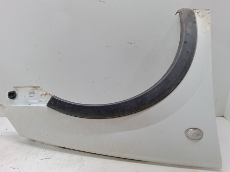 Recambio de aleta delantera derecha para opel combo tour 1.3 cdti 16v referencia OEM IAM    Recambio de aleta delantera derecha para opel combo tour 1.3 cdti 16v referencia OEM IAM