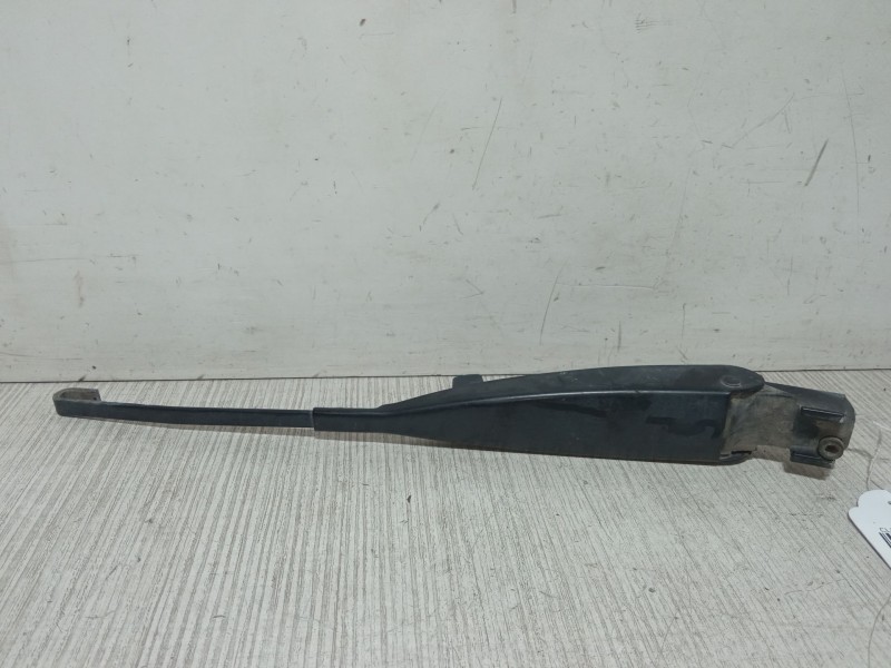 Recambio de brazo delantero limpiaparabrisas para mercedes-benz clase e (w210) e 220 d referencia OEM IAM   