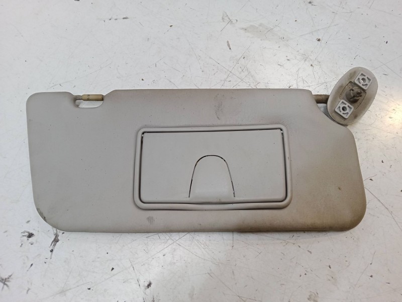 Recambio de parasol derecho para suzuki grand vitara i (ft, ht) 2.0 hdi 110 16v 4x4 (sq 420d) referencia OEM IAM    Recambio de parasol derecho para suzuki grand vitara i (ft, ht) 2.0 hdi 110 16v 4x4 (sq 420d) referencia OEM IAM