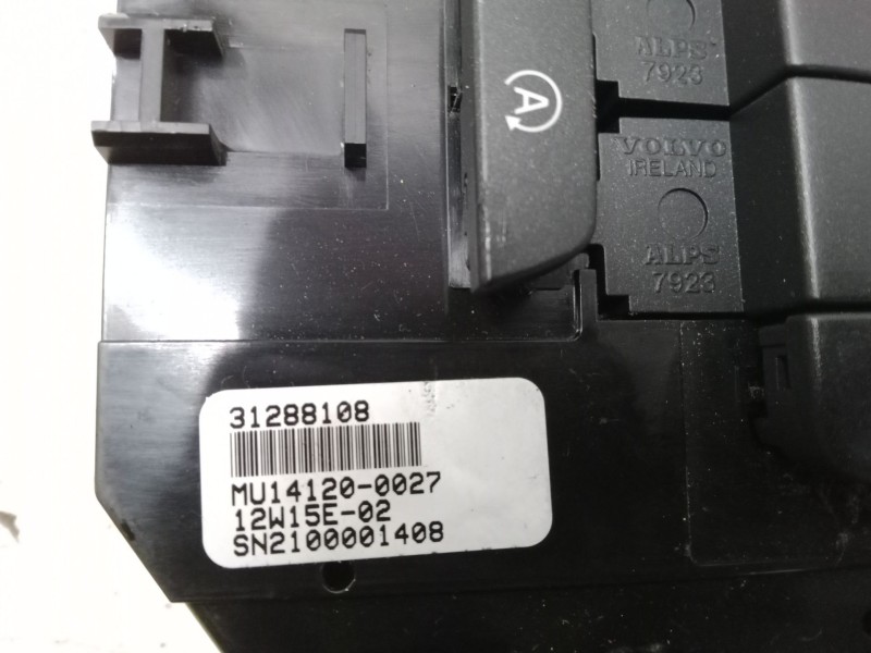 Recambio de mando climatizador para volvo v40 hatchback (525) d2 referencia OEM IAM 31288108  