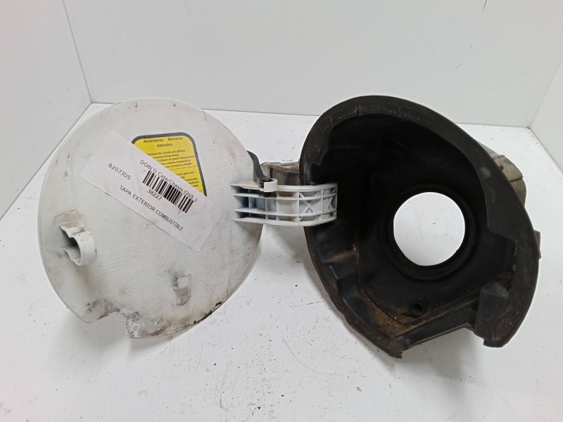 Recambio de tapa exterior combustible para fiat doblo caja/chasis (263_) 1.6 d multijet referencia OEM IAM   