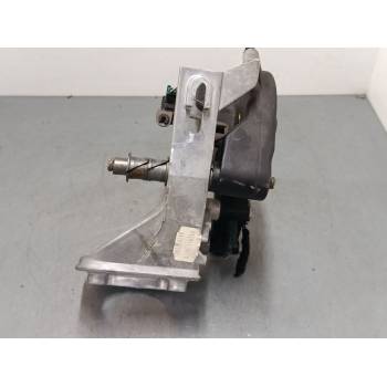 PEDAL EMBRAGUE 