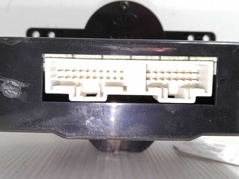 Recambio de mando climatizador para kia carens ii monospace (fj) 2.0 crdi referencia OEM IAM C200333490  0K2FB 61 190
