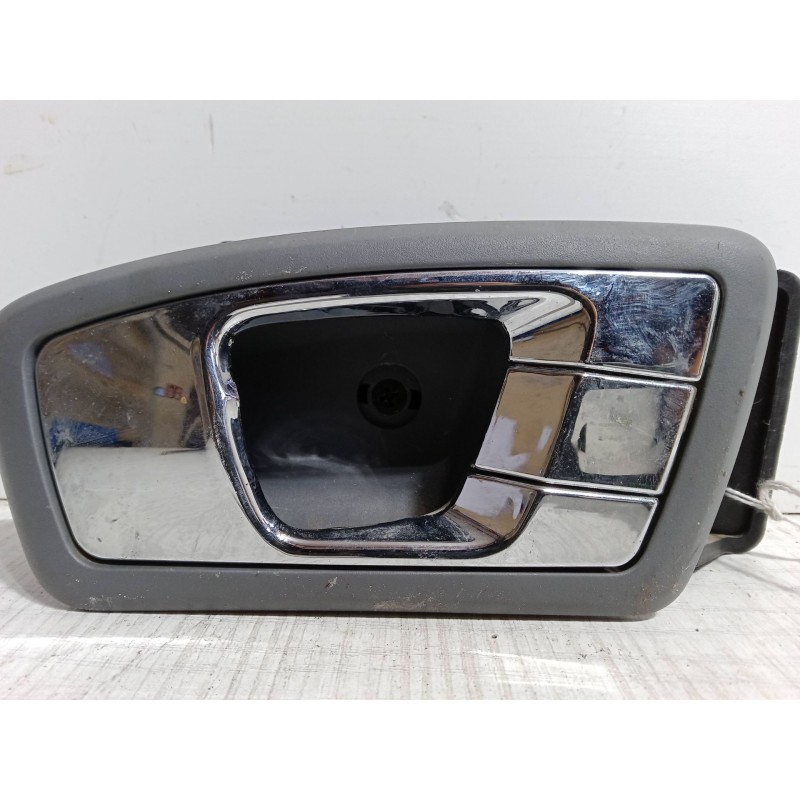 Recambio de maneta interior puerta delantera derecha para kia carens ii monospace (fj) 2.0 crdi referencia OEM IAM OK2FA58330  