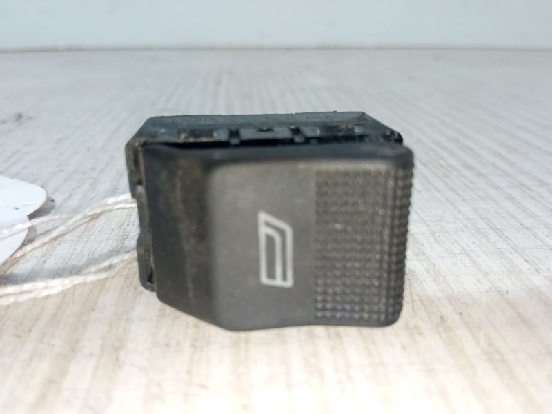 Recambio de mando elevalunas delantero derecho para audi a4 b5 (8d2) 1.8 t referencia OEM IAM 4D09598550IC  