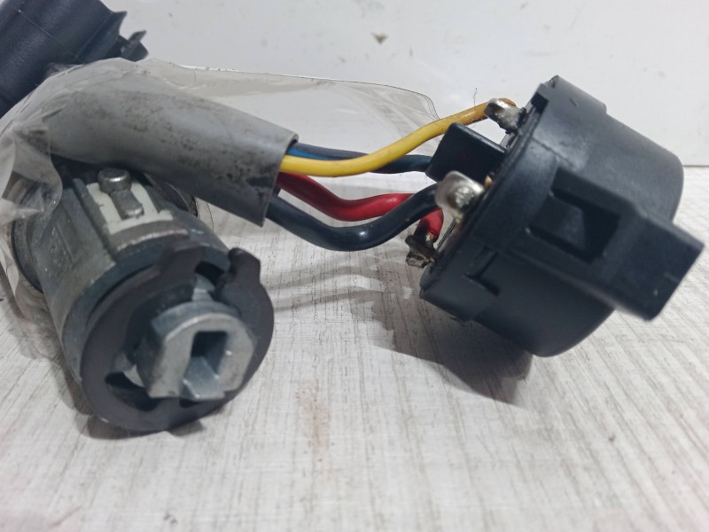 Recambio de clausor para ford fiesta iv (ja_, jb_) 1.3 i referencia OEM IAM   