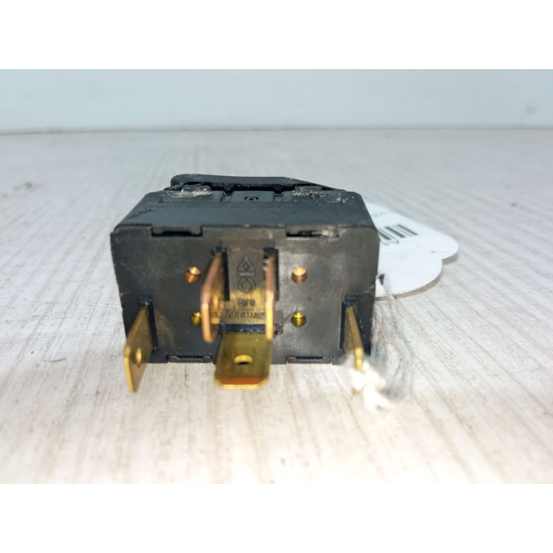 Recambio de mando elevalunas delantero derecho para audi a4 b5 (8d2) 1.8 t referencia OEM IAM 4D09598550IC  