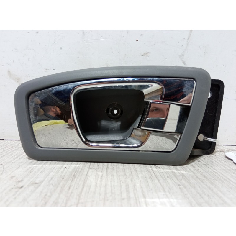 Recambio de maneta interior puerta trasera derecha para kia carens ii monospace (fj) 2.0 crdi referencia OEM IAM   