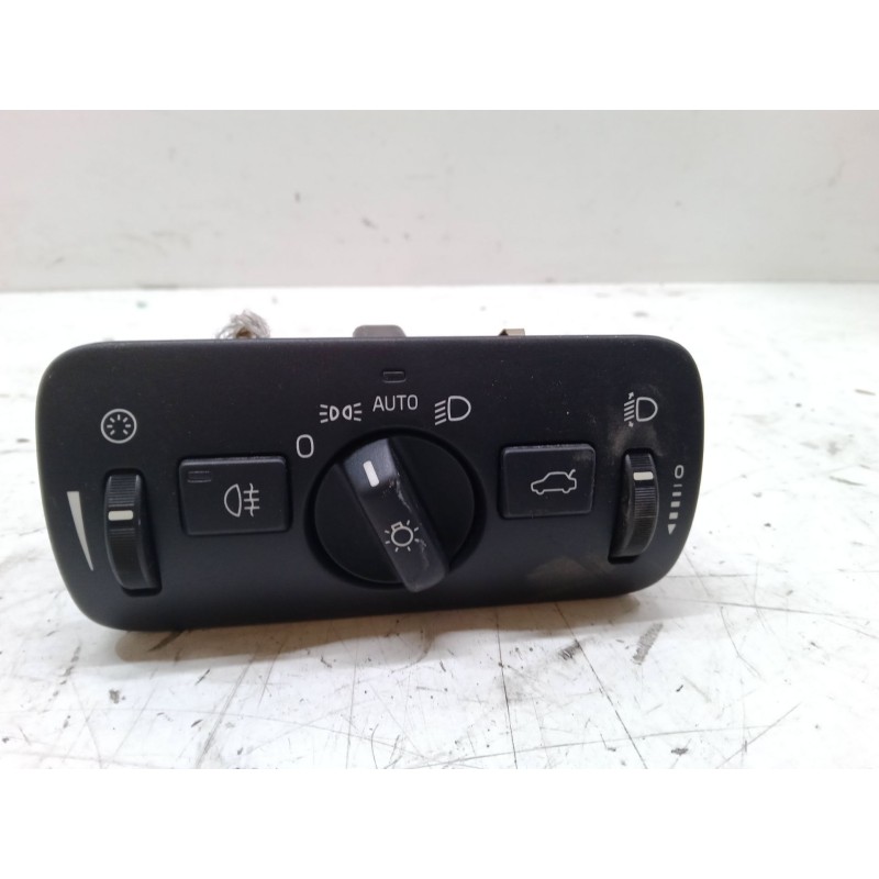 Recambio de regulador altura luces para volvo v40 hatchback (525) d2 referencia OEM IAM 30739425  