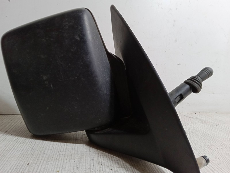 Recambio de retrovisor derecho para opel combo tour 1.3 cdti 16v referencia OEM IAM   