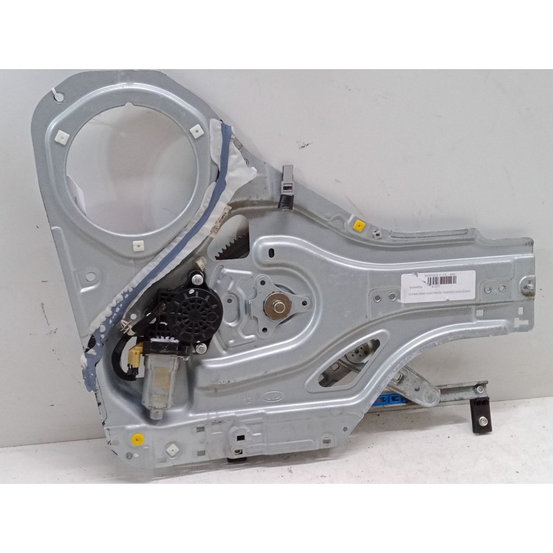 Recambio de elevalunas electrico trasero izquierdo para kia sportage ii (je_, km_) 2.0 crdi referencia OEM IAM   
