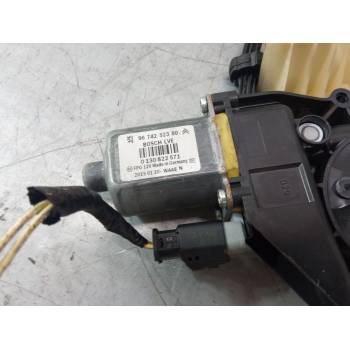 ELEVALUNAS ELECTRICO DELANTERO IZQUIERDO 