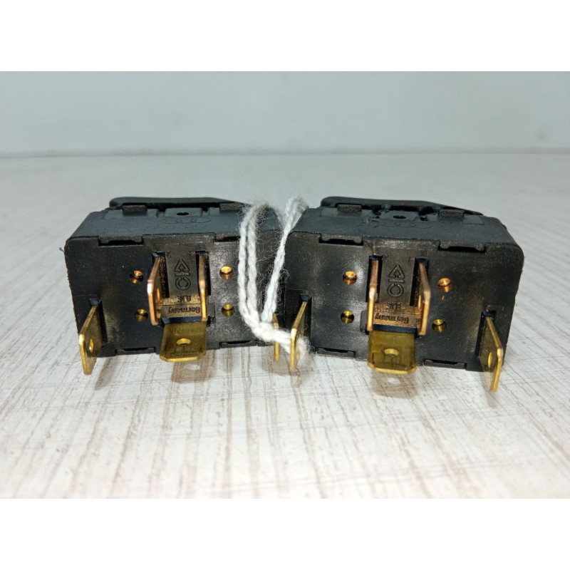 Recambio de mando elevalunas delantero izquierdo para audi a4 b5 (8d2) 1.8 t referencia OEM IAM 4D09598550IC  