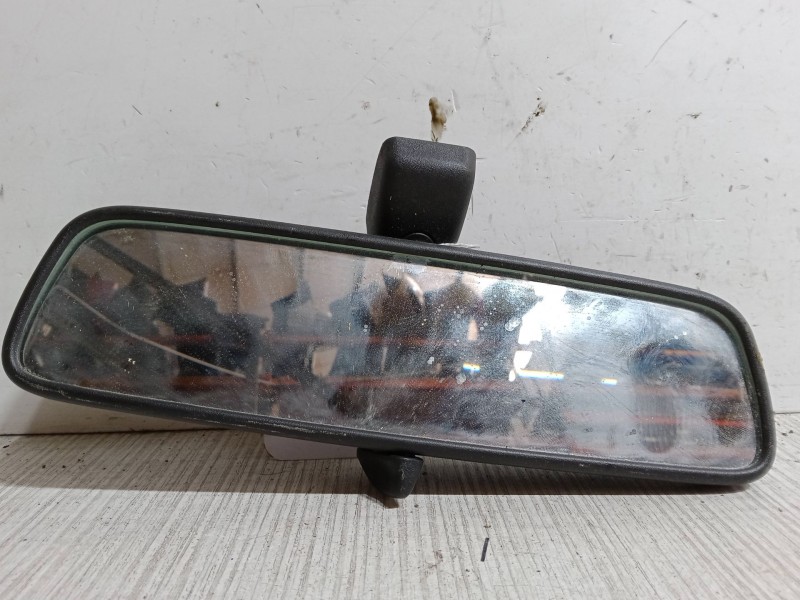 Recambio de retrovisor interior para opel combo tour 1.3 cdti 16v referencia OEM IAM   