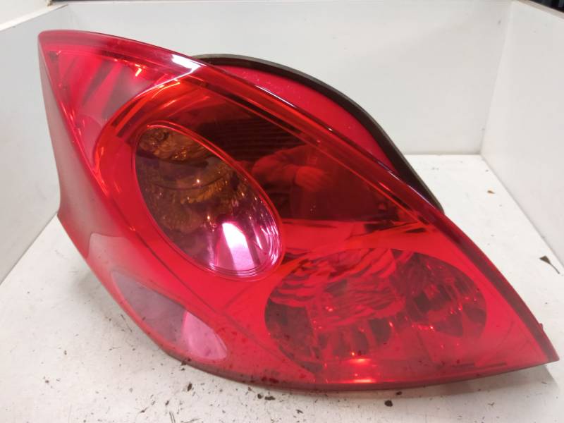 PILOTO TRASERO DERECHO 